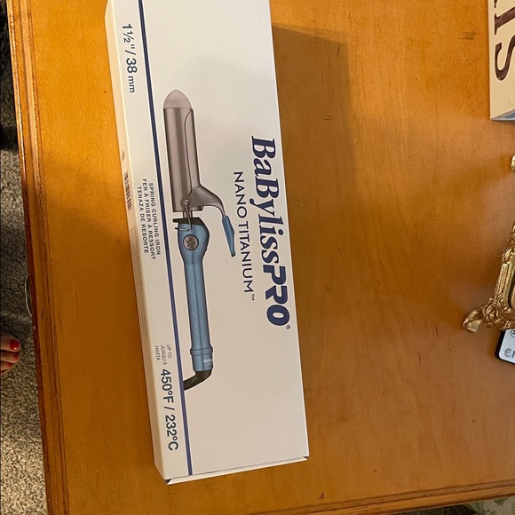 BaBylissPRO Nano Titanium Blue Curling Wand - Picture 1 of 2